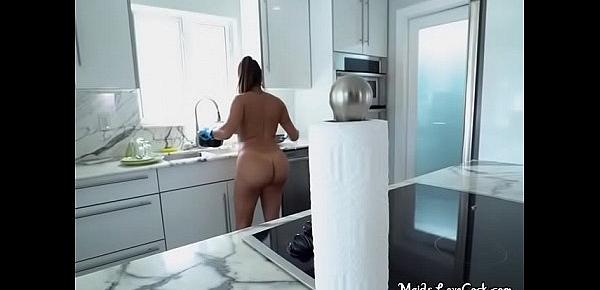  Naked Maid Julianna Vega Lets Boss Jerk Off To Her